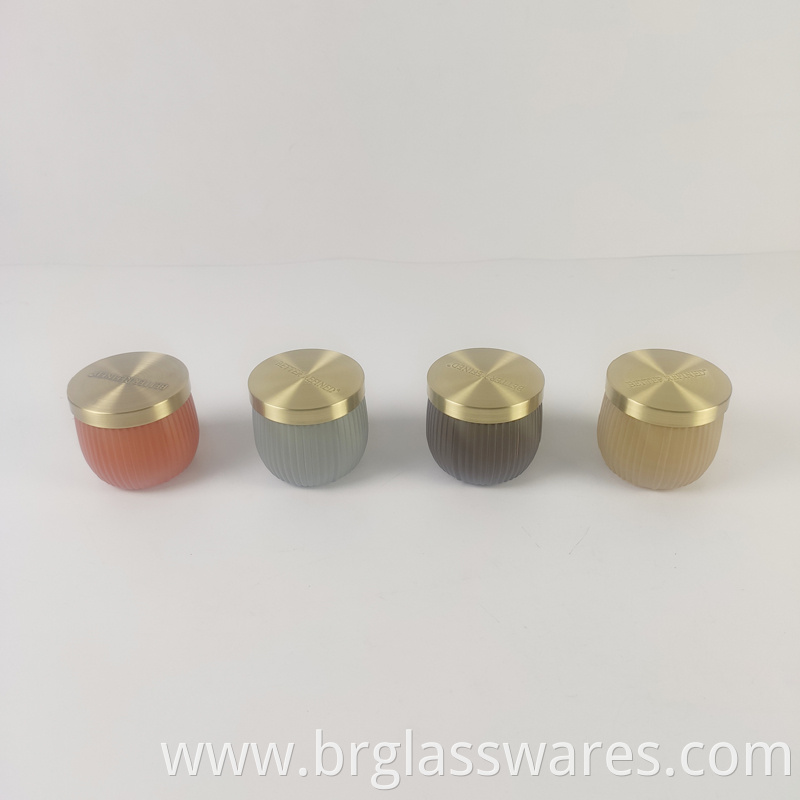 Vertical Line Decoration Candle Jar With Golden Lid3 Jpg